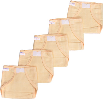 14% OFF on Pompom Sweethearts Velcro U Shape Nappy Set Of 5 14% OFF on Pompom Sweethearts Velcro U Shape Nappy Set Of 5