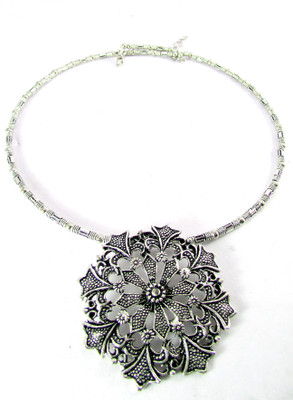 72% OFF on Jewelz Metal Necklace