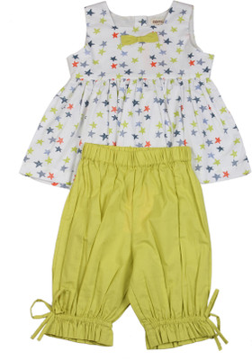 49% OFF on Aomi Girl's Printed Top & Pyjama Set 49% OFF on Aomi Girl's Printed Top & Pyjama Set