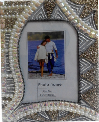 24% OFF on Photo Frame Walas Glass Photo Frame 24% OFF on Photo Frame Walas Glass Photo Frame