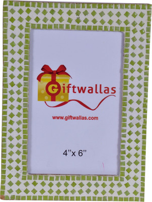 1% OFF on Giftwallas Glass Photo Frame