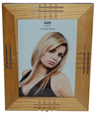61% OFF on Hand Art Generic Photo Frame