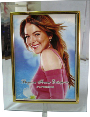 2% OFF on Nanson Glass Photo Frame 2% OFF on Nanson Glass Photo Frame