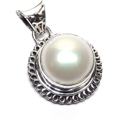 19% OFF on Admyro Netural Gemstone Pearl Silver Pendant