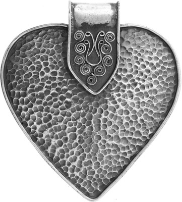 Exotic India Antiquated Leaf Sterling Silver Pendant