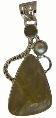 Exotic India Faceted Quartz, Pearl Sterling Silver Pendant Exotic India Faceted Quartz, Pearl Sterling Silver Pendant