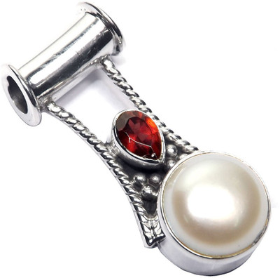 19% OFF on Admyro Netural Gemstone Pearl Silver Pendant
