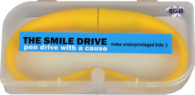 Smiledrive Wristband 8 GB Pen Drive (Yellow) 