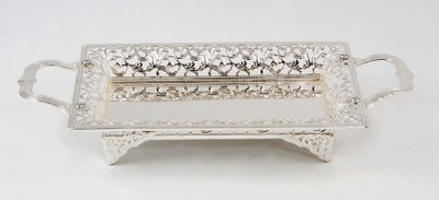 24% OFF on Eventz Gifts Royal rectangle Solid Silver Plated Tray Silver, Pack of 1