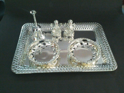 18% OFF on Eventz Gifts Big Silver Plated Pooja & Thali Set 18% OFF on Eventz Gifts Big Silver Plated Pooja & Thali Set
