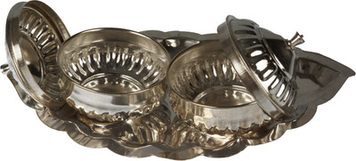 33% OFF on Abhushan Leaf Shaped Plate With Haldi Kumkum Boxes Silver Plated Pooja & Thali Set 33% OFF on Abhushan Leaf Shaped Plate With Haldi Kumkum Boxes Silver Plated Pooja & Thali Set