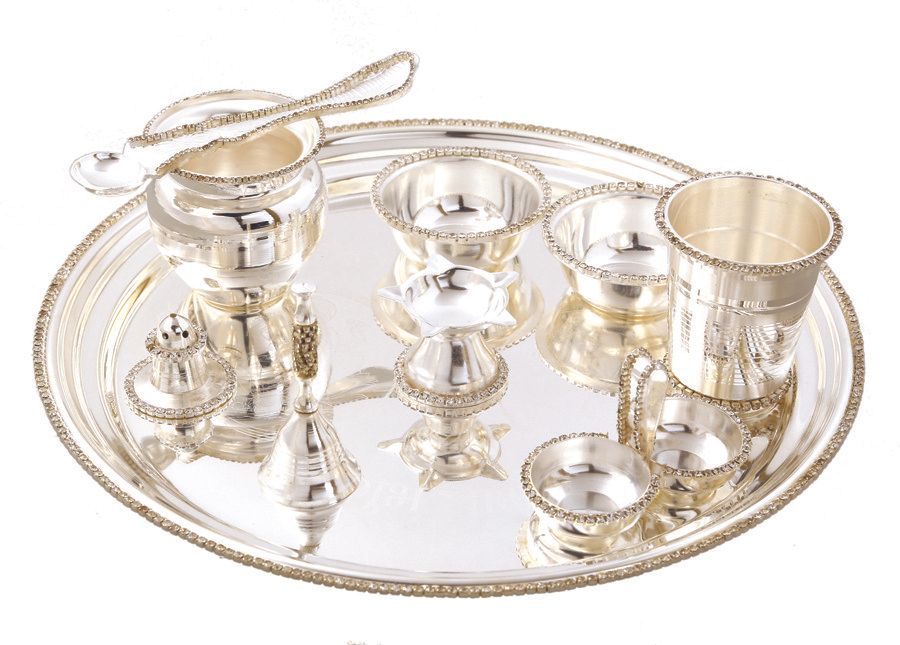 47% OFF on Ojas Diamond Pooja Set - Big Silver Plated Pooja & Thali Set 47% OFF on Ojas Diamond Pooja Set - Big Silver Plated Pooja & Thali Set