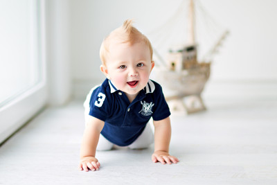 31% OFF on Child's Love - Smiling Baby with Spike Cut Paper Print