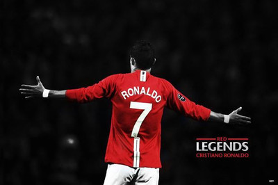 64% OFF on Cristiano Ronaldo Legend Photographic Paper