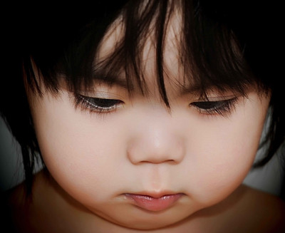 77% OFF on Painting Without Frame - Innocent Girl Canvas Art