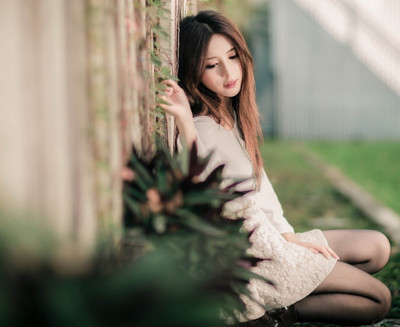 81% OFF on Painting Without Frame - Innocent Girl Art Canvas Art