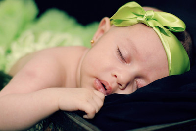 31% OFF on oshi - Sleeping baby (2) Paper Print 31% OFF on oshi - Sleeping baby (2) Paper Print