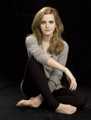53% OFF on Emma Watson (R) Fine Art Print
