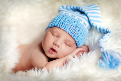 31% OFF on Child's Love - Sleeping with Deep Thoughts (3) Paper Print