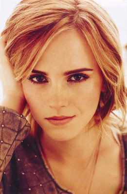 48% OFF on Emma Watson (A) 24 x 36 inch Large Poster - Da Vinci Posters Photographic Paper