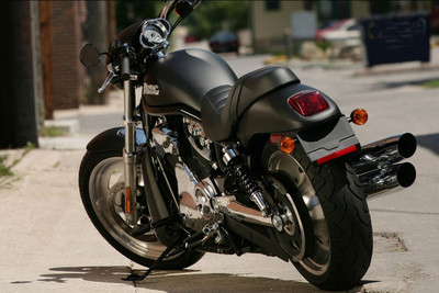 50% OFF on Harley Davidson Bike Poster Paper Print 50% OFF on Harley Davidson Bike Poster Paper Print