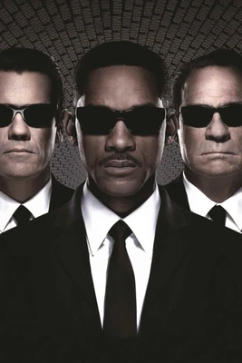 48% OFF on Men In Black 3 Official 24 x 36 inch Large Poster - Da Vinci Posters Photographic Paper