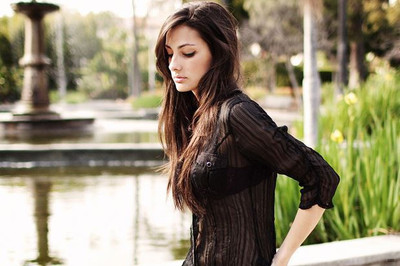 64% OFF on Wonderful Girls Photographic Paper