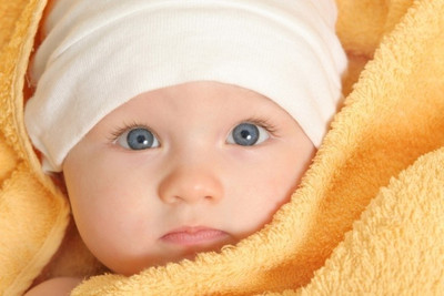 70% OFF on Yellow Towel Baby Poster131545 Photographic Paper