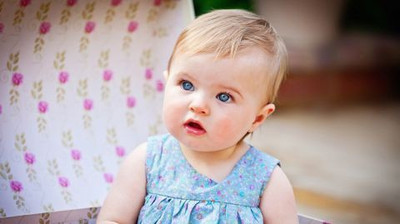 73% OFF on Cute Baby Girl Photographic Paper 73% OFF on Cute Baby Girl Photographic Paper