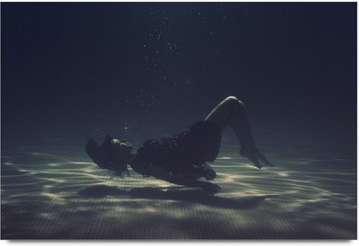 75% OFF on Amy Horror Girl Relaxing Beyond The Sea Level 3D Poster