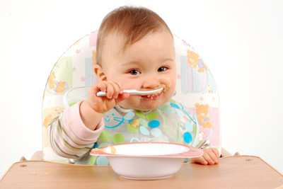31% OFF on oshi - Baby Eating Food Paper Print