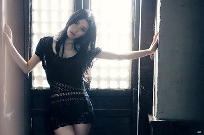 64% OFF on Cover Girl Photographic Paper 64% OFF on Cover Girl Photographic Paper