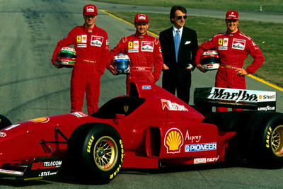 50% OFF on F1 Formula One Poster Paper Print