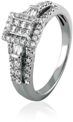 10% OFF on Velvetcase Rectangular Princess Diamond Engagement White Gold 18 K Ring