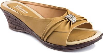 71% OFF on Womens Club Girls Sandals 71% OFF on Womens Club Girls Sandals