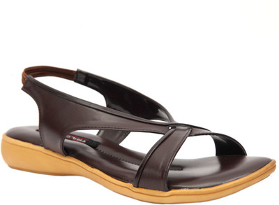73% OFF on Trilokani Flats