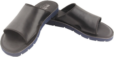 57% OFF on Casa Leather Sandals