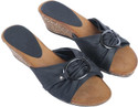 69% OFF on Artist Wedges
