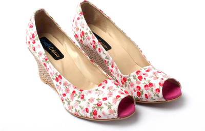 28% OFF on Kraft Cellar Floral Wedges