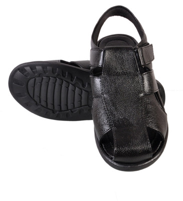 60% OFF on Nonch Le Black Slippers 60% OFF on Nonch Le Black Slippers