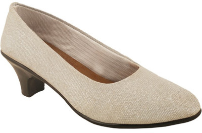 64% OFF on Walkaway Heels