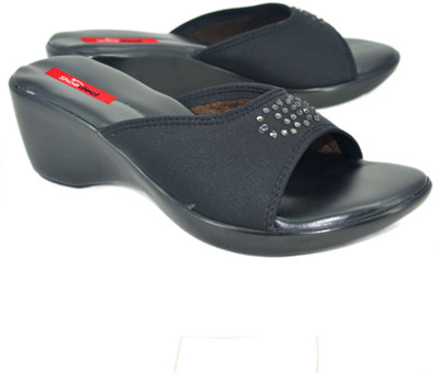 40% OFF on Shoedeal 2850 Black Wedges