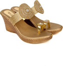 10% OFF on Balujas Madison Avenue Wedges 10% OFF on Balujas Madison Avenue Wedges