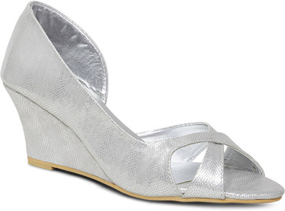 50% OFF on Get Glamr Stylish Wedges