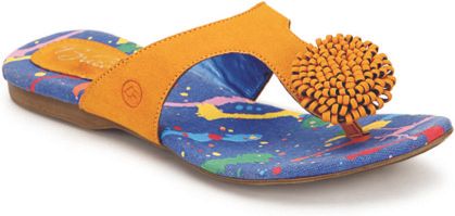 60% OFF on La Briza Reema Flats