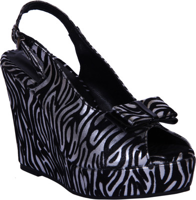 25% OFF on John Sparrow Wedges