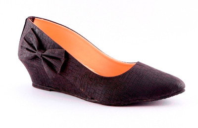 28% OFF on Grafion Leather Wedges
