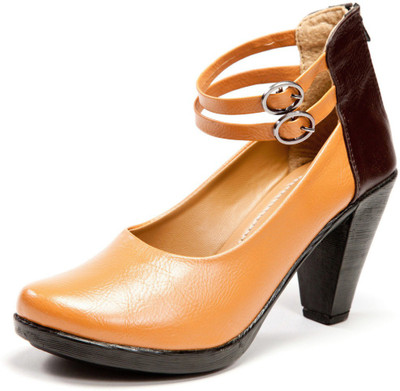 69% OFF on Marc Loire Carlynn Flo Heels 69% OFF on Marc Loire Carlynn Flo Heels