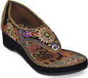 50% OFF on Paduki Ethnic Flats