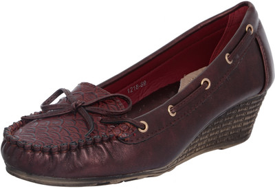 15% OFF on Heels n Wedges Wedges 15% OFF on Heels n Wedges Wedges